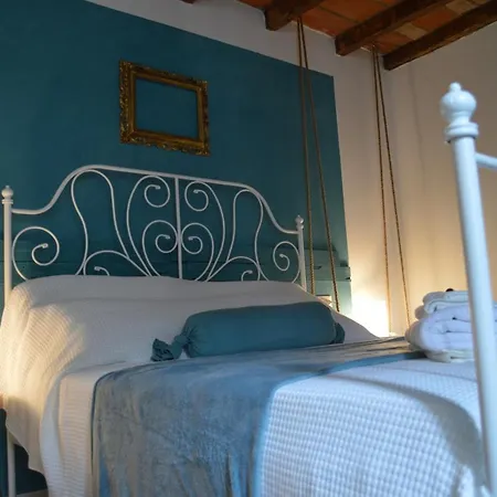 לינה וארוחת בוקר Casa Rachele
